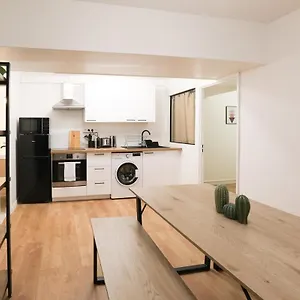 Joli Parc De La - 4p Apartamento París