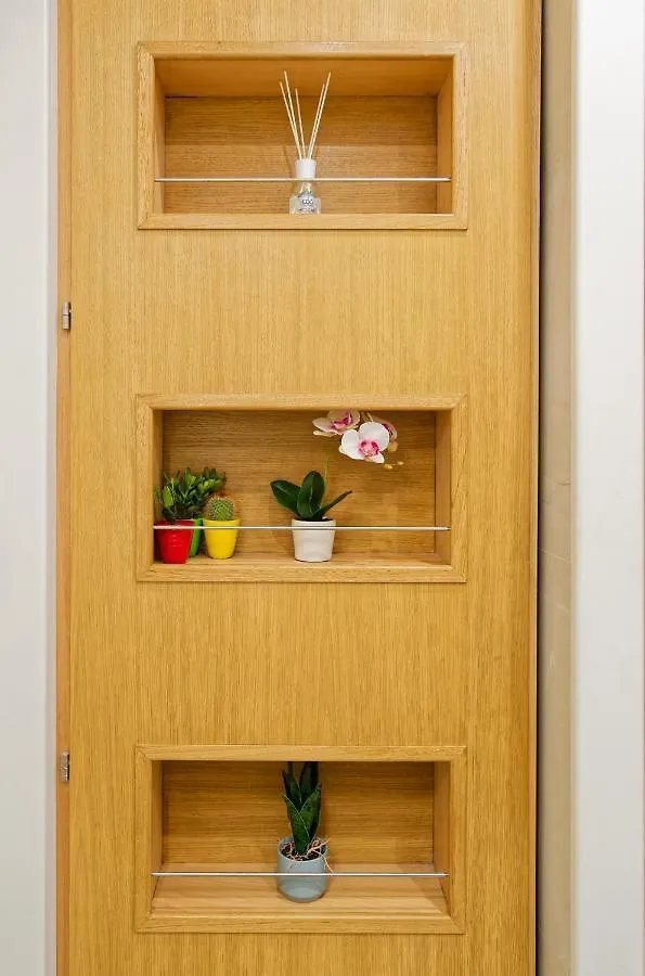 La Porta Di Mezzo Apartment Catania